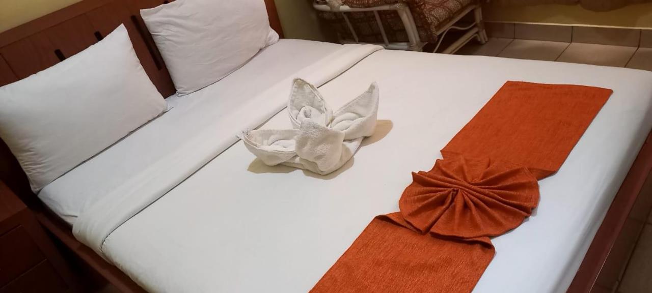 Hotel Sunrise Nairobi Ngoại thất bức ảnh